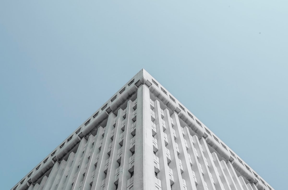 平台-当紫金军团遇上日耳曼战车：一场改写体育商业版图的跨界烽烟