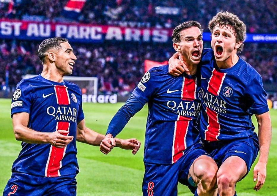 -包含巴黎圣日耳曼险胜莱比锡，莱万扑点救主世界杯的词条