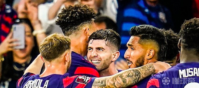 加拿大客场大胜墨西哥，小组排名持续攀升的简单介绍